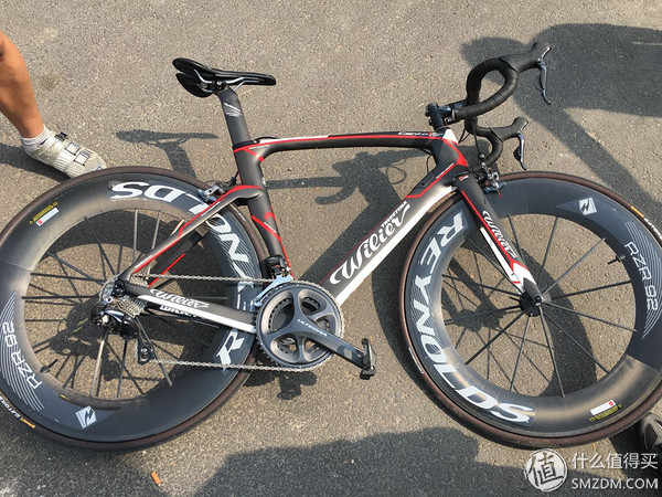 城市入门公路自行车测评,野兽骑行者