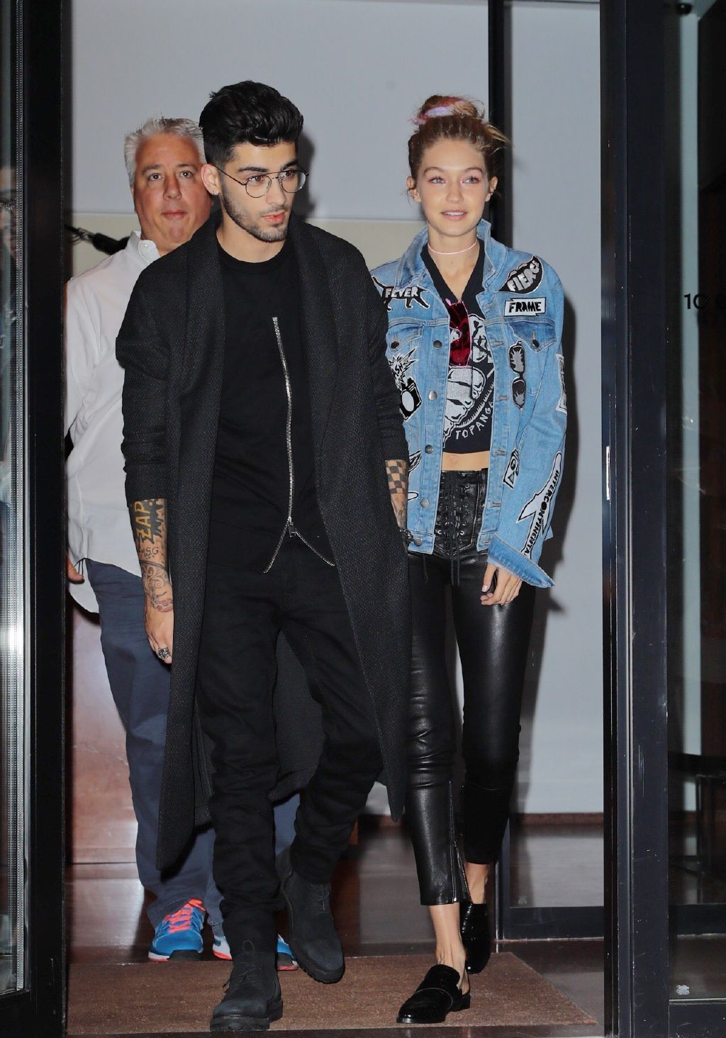 明星穿什么|Baby背爆款万元大牌包,范冰冰外套6百块