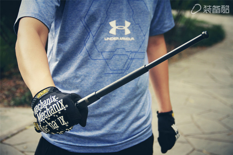 如何成为户外有范儿的男人，特工*棍甩**使用测评