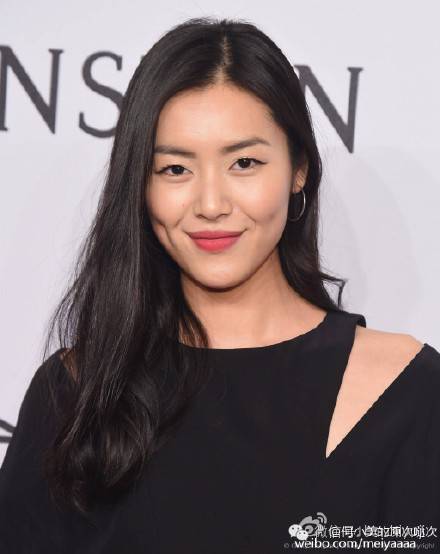 到底娱记的朋友圈流行什么口红?明星身边人的时尚密码