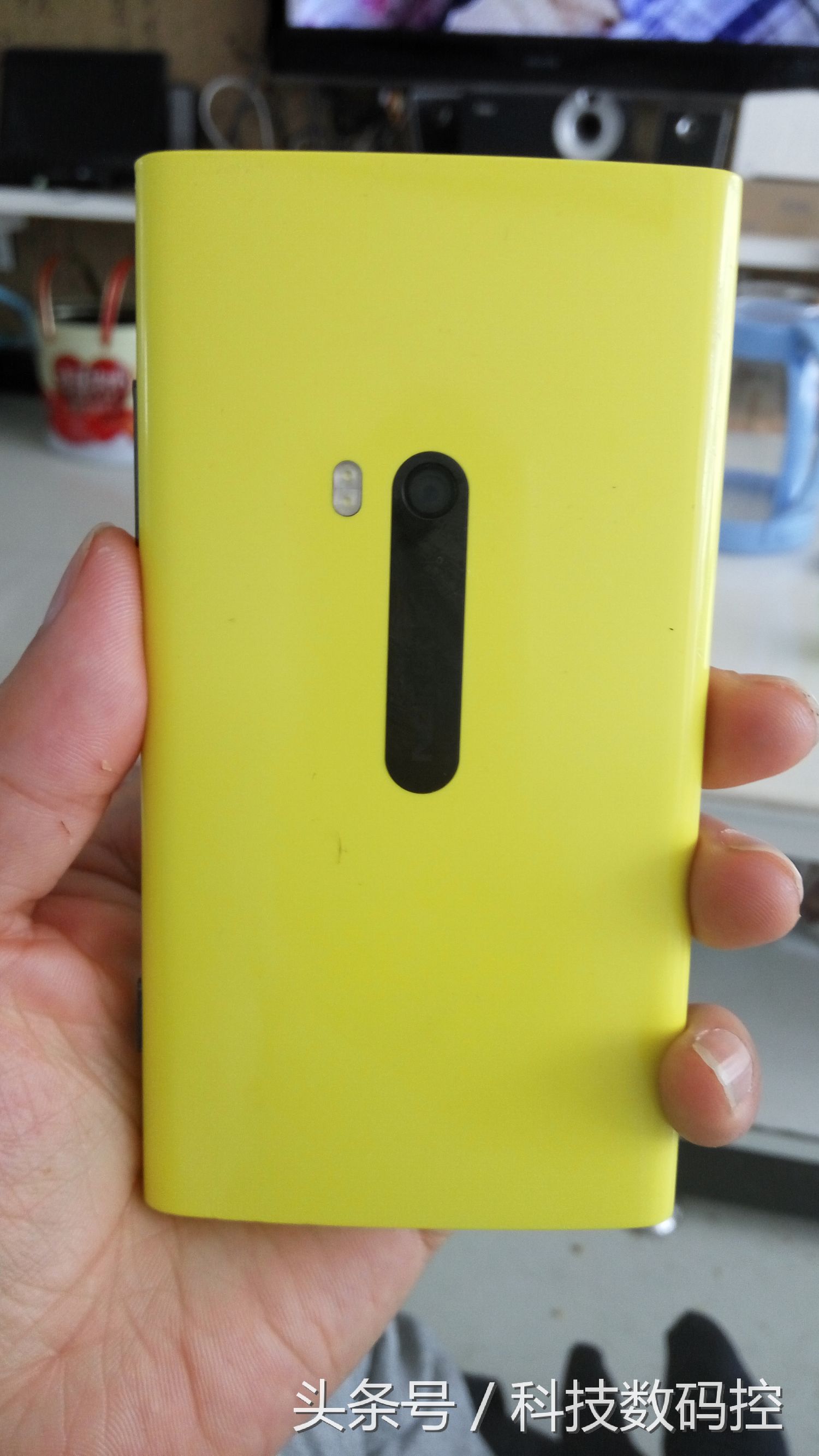 诺基亚机皇Lumia920,逝去的荣耀完整版电影
