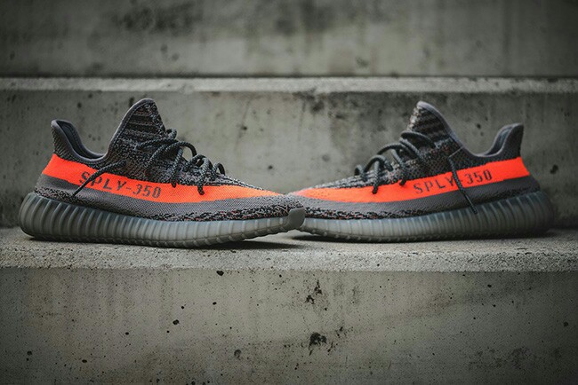 yeezyboost350v2哪个好看,yeezy350和普通boost脚感对比