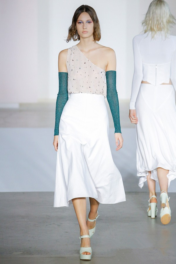 2016秋冬纽约时装周delpozo女装秀,2024纽约时装周秀场穿搭解析