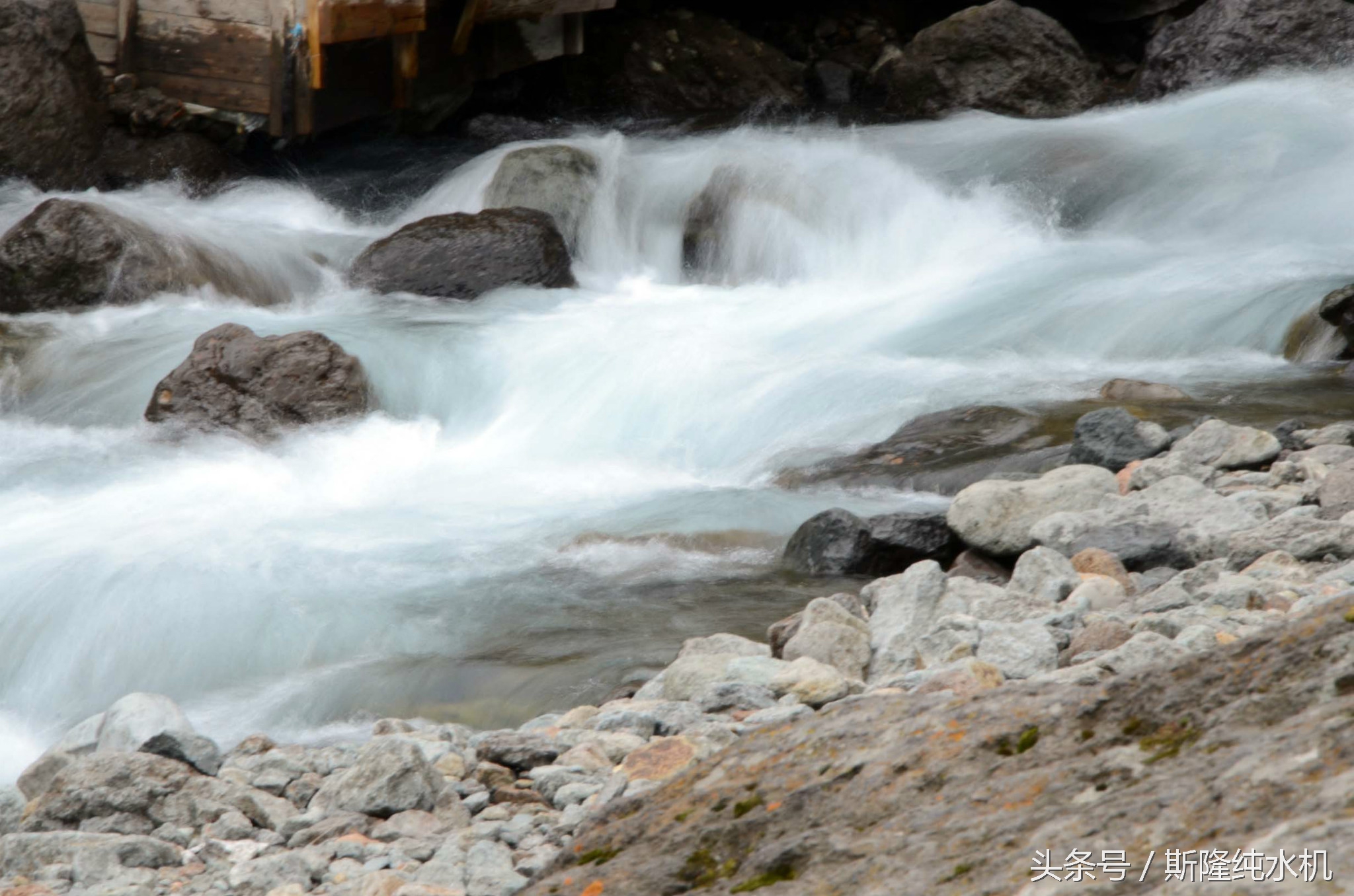 水是什么词,水用一个字怎么形容