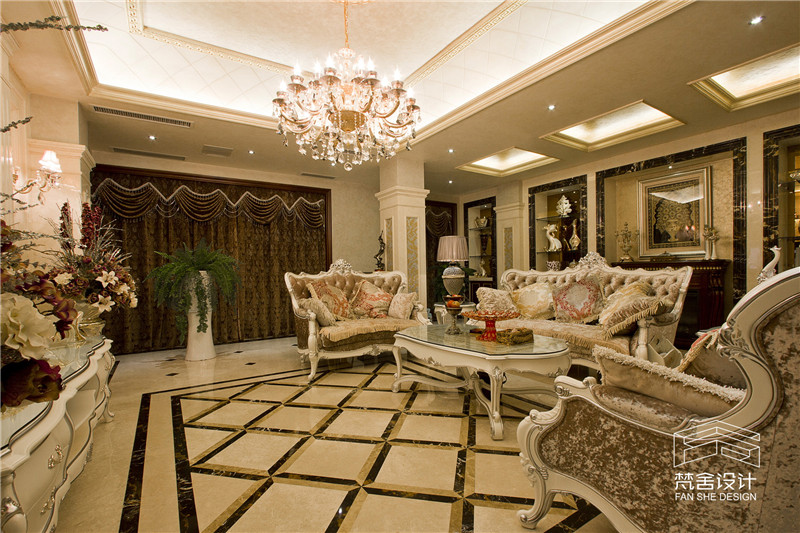 某企业投资400万元,某企业对一座建筑物进行改造