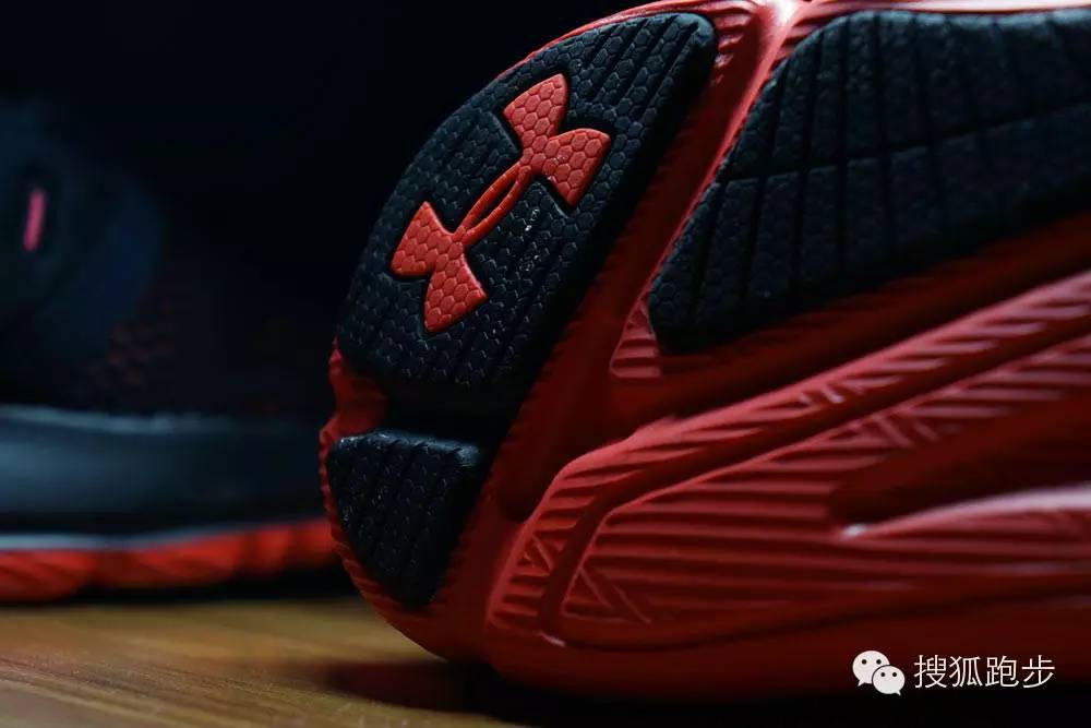 极速测评视频,极速飞驰测评