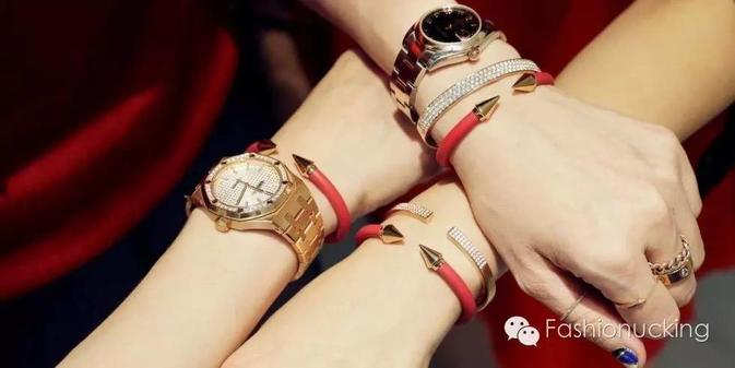 种草明星都爱的配饰时髦达人必备,种草好看的饰品