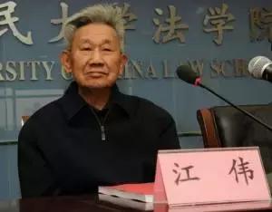 办刑案可检查短信、朋友圈,离婚案法官却要哭倒地板上