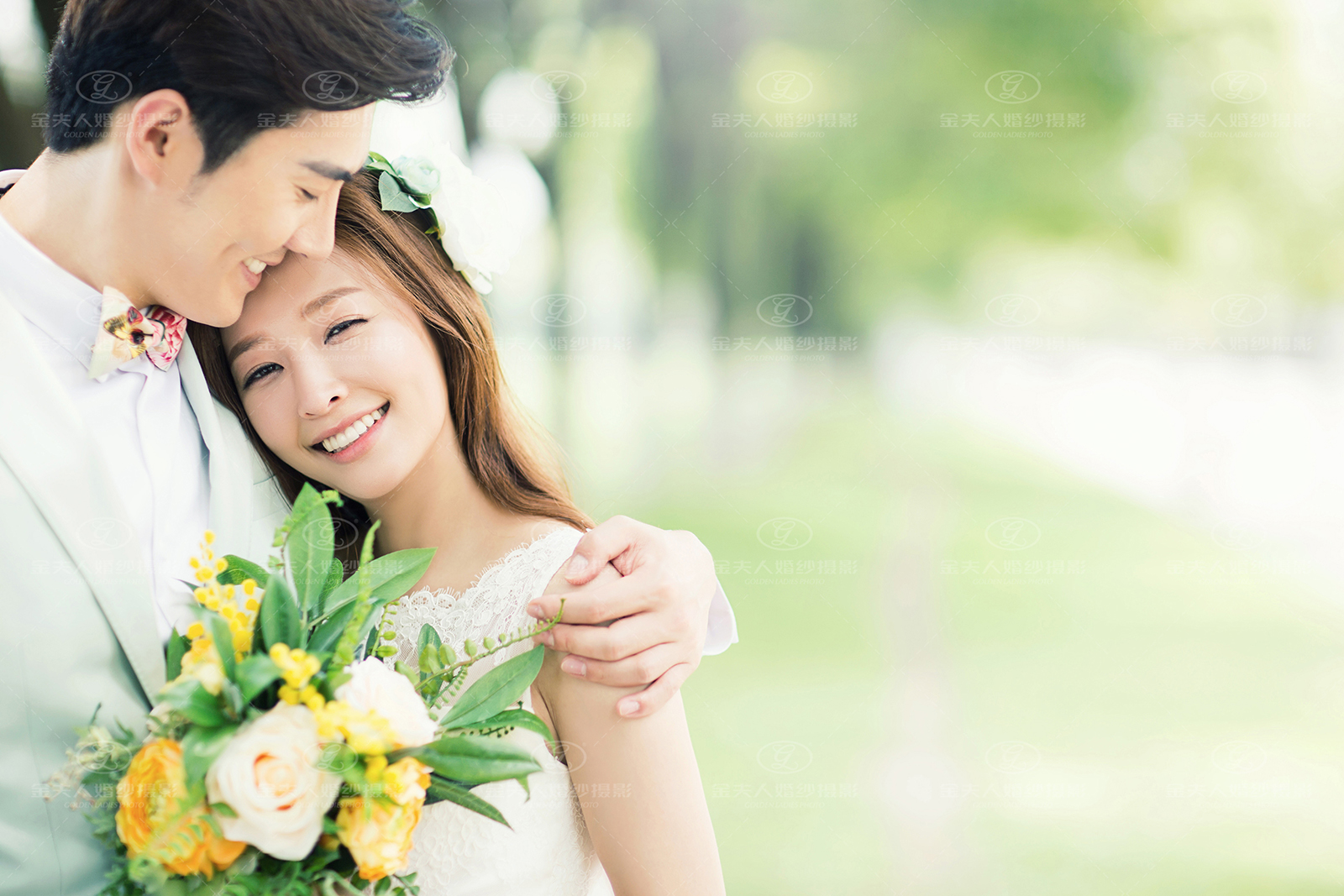 婚纱照姿势和表情大全,学习海边拍婚纱照姿势