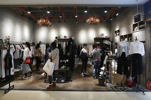 上海七浦路韩国城,上海七浦路批发市场会动迁吗