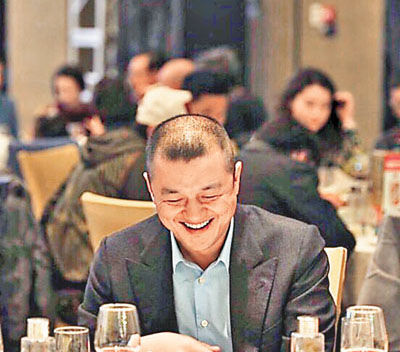 李亚鹏脱发怎么治好的,李亚鹏的头发怎么恢复的