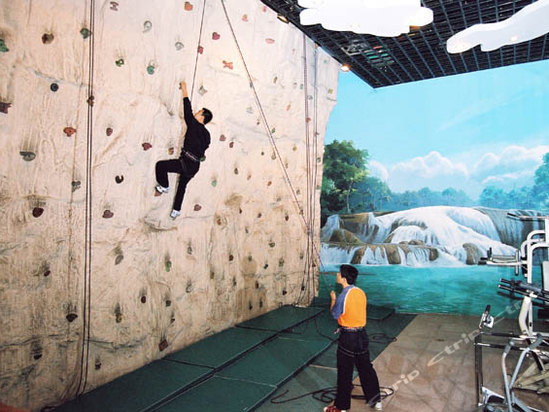 户外攀岩装备有哪些品牌,攀岩运动装备名称有哪些