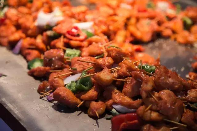 东泰万华汇美食嘉年华，中韩美食，席卷台州