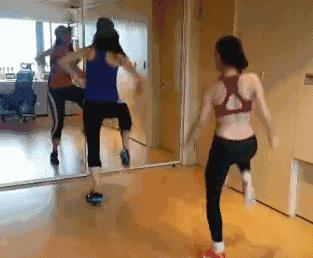 从“徐老师”到“S姐”，小S能火18年的秘密是什么？