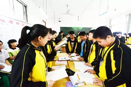 又一教学实习基地落户南岸书香弥漫孩子笑靥如花