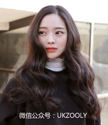 烫染受损头发还能染什么颜色,烫染受损头发可以做柔顺吗