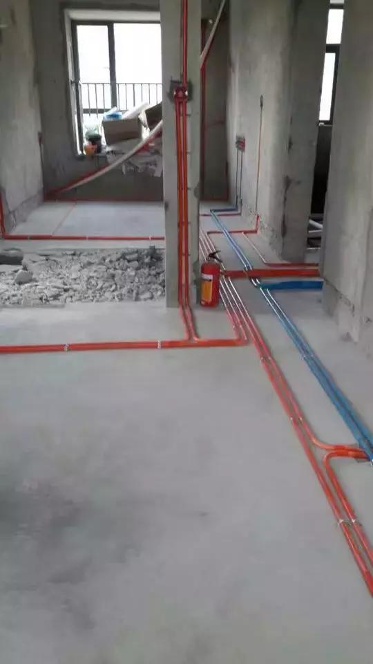 水管走线要走心!美乎工地亲示范,四大要点话你知