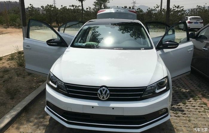 速腾大气稳重,速腾25周年纪念版