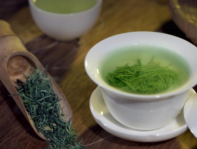 缠论炒股入门,如何用缠论详细分析一个股