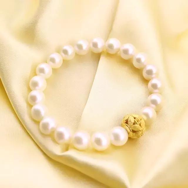 珍珠保养清洗方法,珍珠的日常保养和清洁