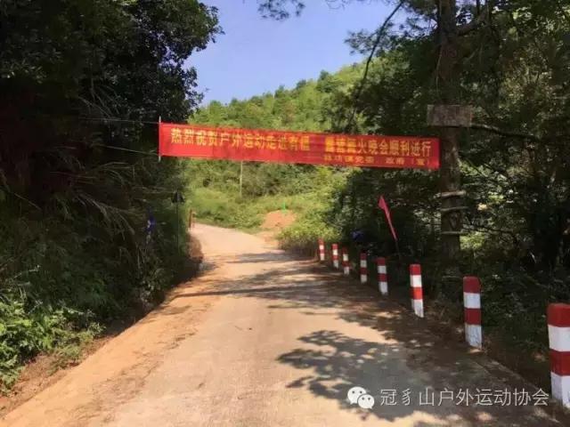 骞插緱婕備寒鍗楁槍,骞插緱婕備寒涓茬儳