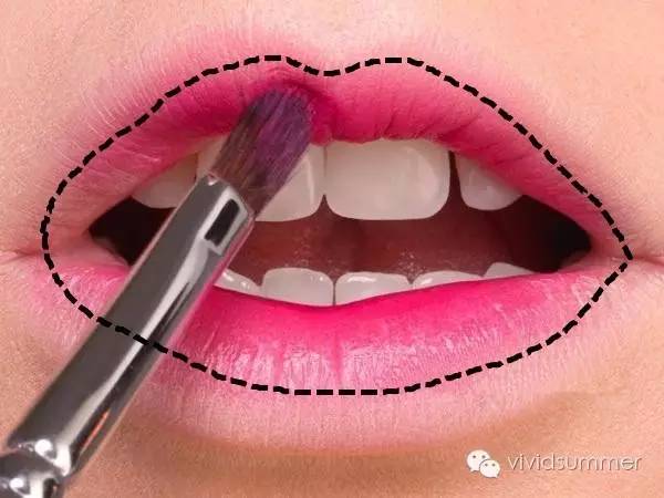 薄嘴唇可以做嘟嘟唇吗,厚嘴唇可以弄成嘟嘟唇吗