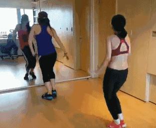 从“徐老师”到“S姐”，小S能火18年的秘密是什么？