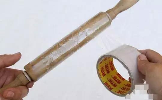 衣服上的毛球怎么快速处理掉,去除衣服上毛球的绝技很实用哦