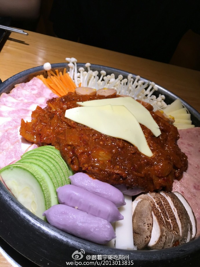 芝士排骨郑州正弘城,全罗一品芝士肋排花园路店