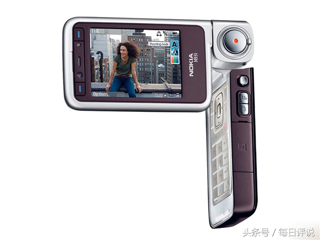 设计特别的老款手机,盘点手机最惊人的设计