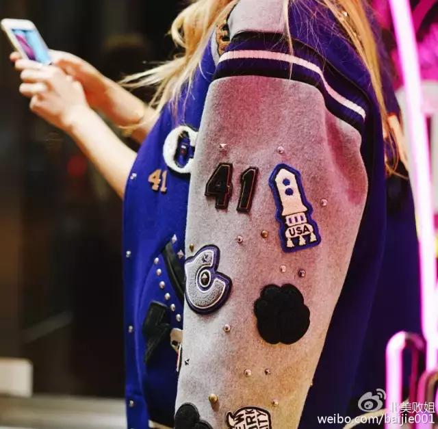 coach新款限定包又变热卖款,coach黑色火爆款