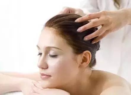 中医推拿与理疗有什么区别,美容院按摩和中医推拿有什么区别