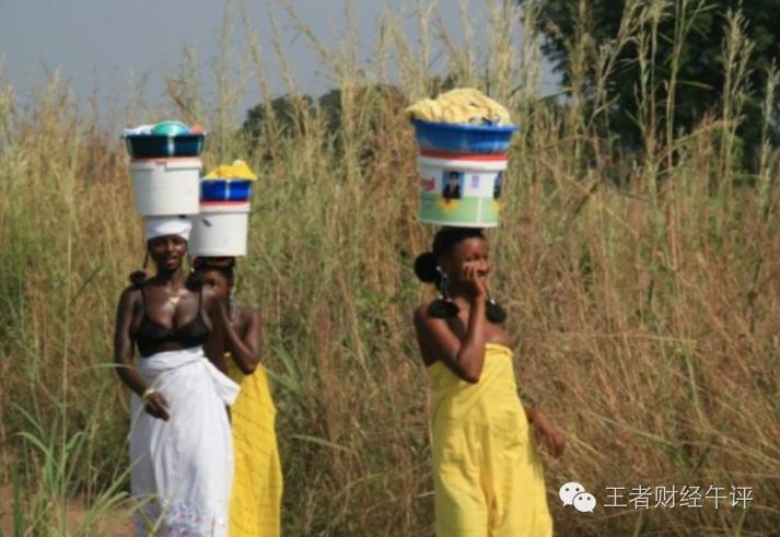 死亡成交量的意思,放量下跌底背离