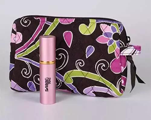 超模gigi防身,超模Gigi因携带大麻被抓