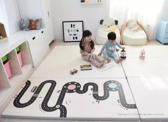 半岁宝宝爬行垫大小,如何给宝宝挑选一款安全的爬行垫