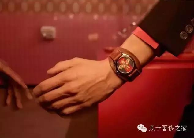 戴了玉镯还能戴什么,戴了手环还可以戴什么