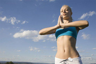 腰部赘肉减肥最有效的方法,水桶腰的正确减肥方法