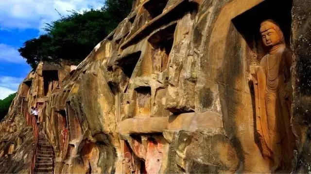 如果你来广元,我才不带你去剑门关嘞!