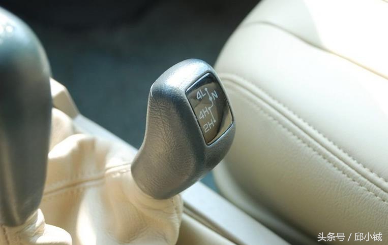 16万左右能越野的车,15万内的大型四驱硬派越野suv