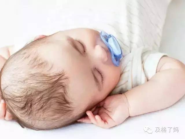 这些鸡肋的孕妇用品你买过几个,这些容易被忽略的母婴用品