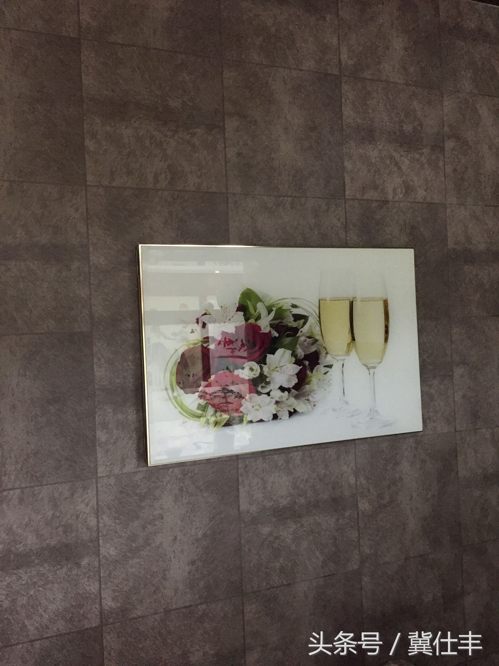 怎么安装配电箱装饰画,配电箱怎么用装饰画隐藏