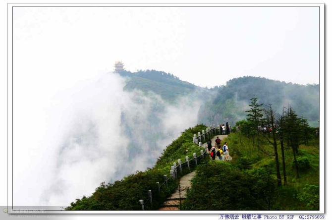 万佛寺的来历,峨眉山寺庙历史简介