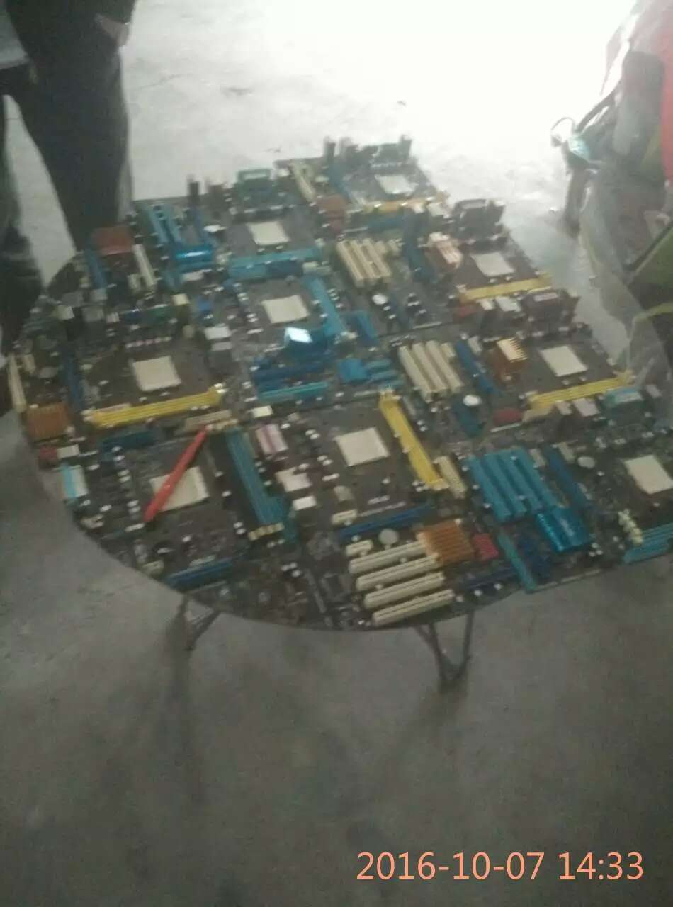 电脑主板做成桌子教程