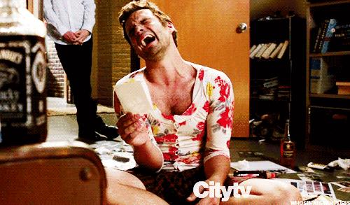 摔断女朋友的口红怎么办,弄断女朋友口红有什么后果