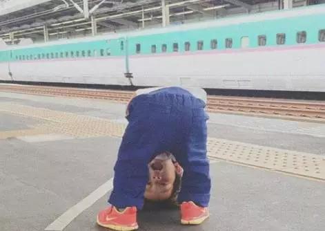 小孩锁骨骨折最好的治疗方法,锁骨远端骨折手术多久能恢复正常