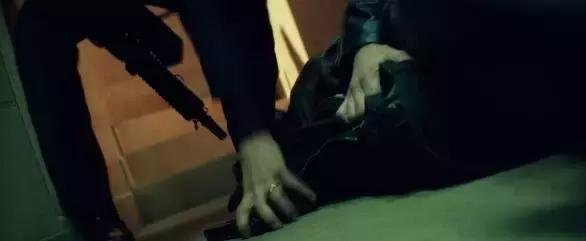 战术美学｜《疾速追杀》的“枪械世界”