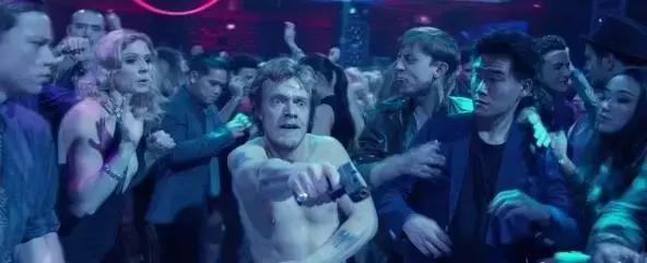 战术美学｜《疾速追杀》的“枪械世界”