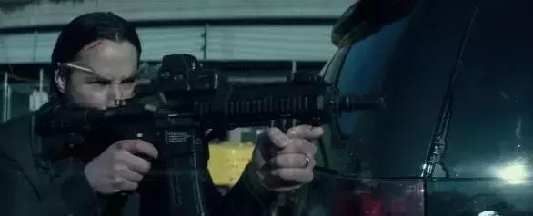 战术美学｜《疾速追杀》的“枪械世界”