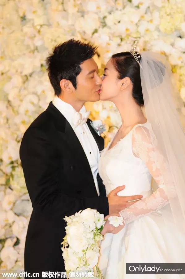 刘诗诗林心如美照,林心如和刘诗诗婚鞋