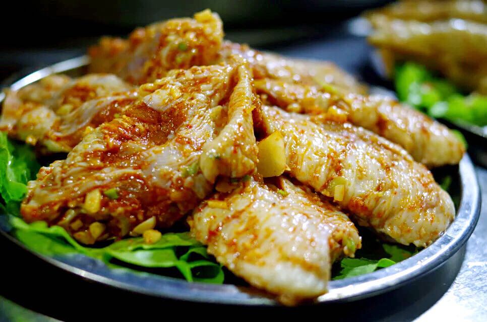 独一无二烧烤完整视频,独一无二的烧烤值得品尝